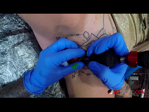 ❤️ Si Sully Savage adunay tattoo sa iyang clitoris ️❌ Homemade porn sa amon ﹏